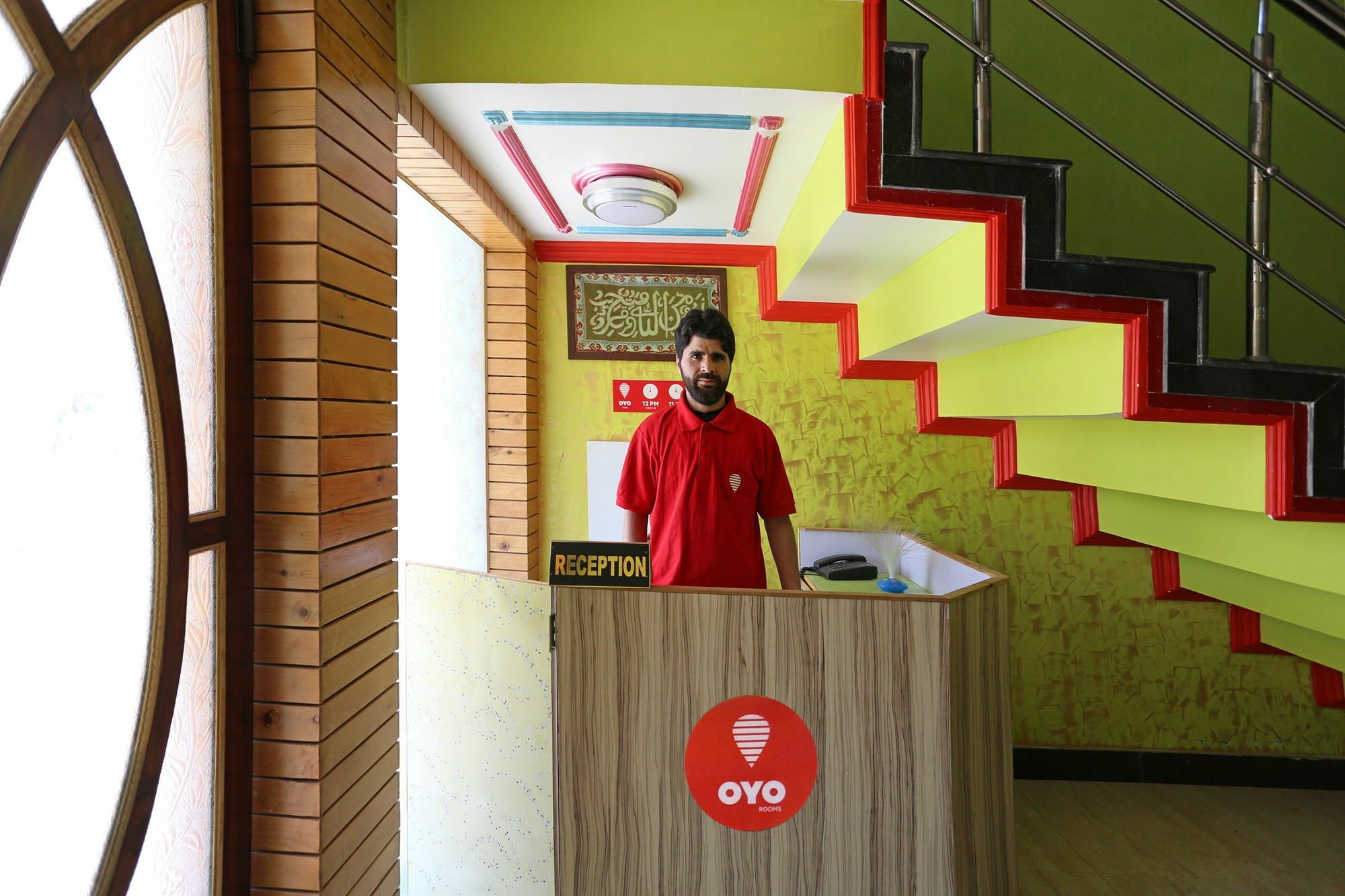 Super Oyo Hotel El Classics Srīnagar Exterior foto